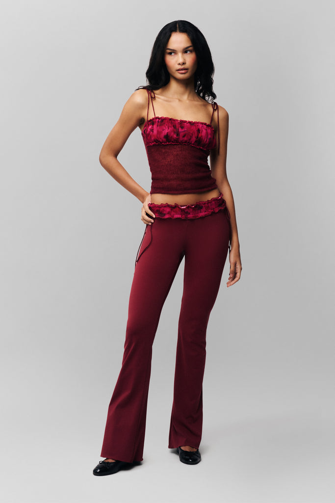 Ruched Side Tie Stretch Pant in Bordeaux