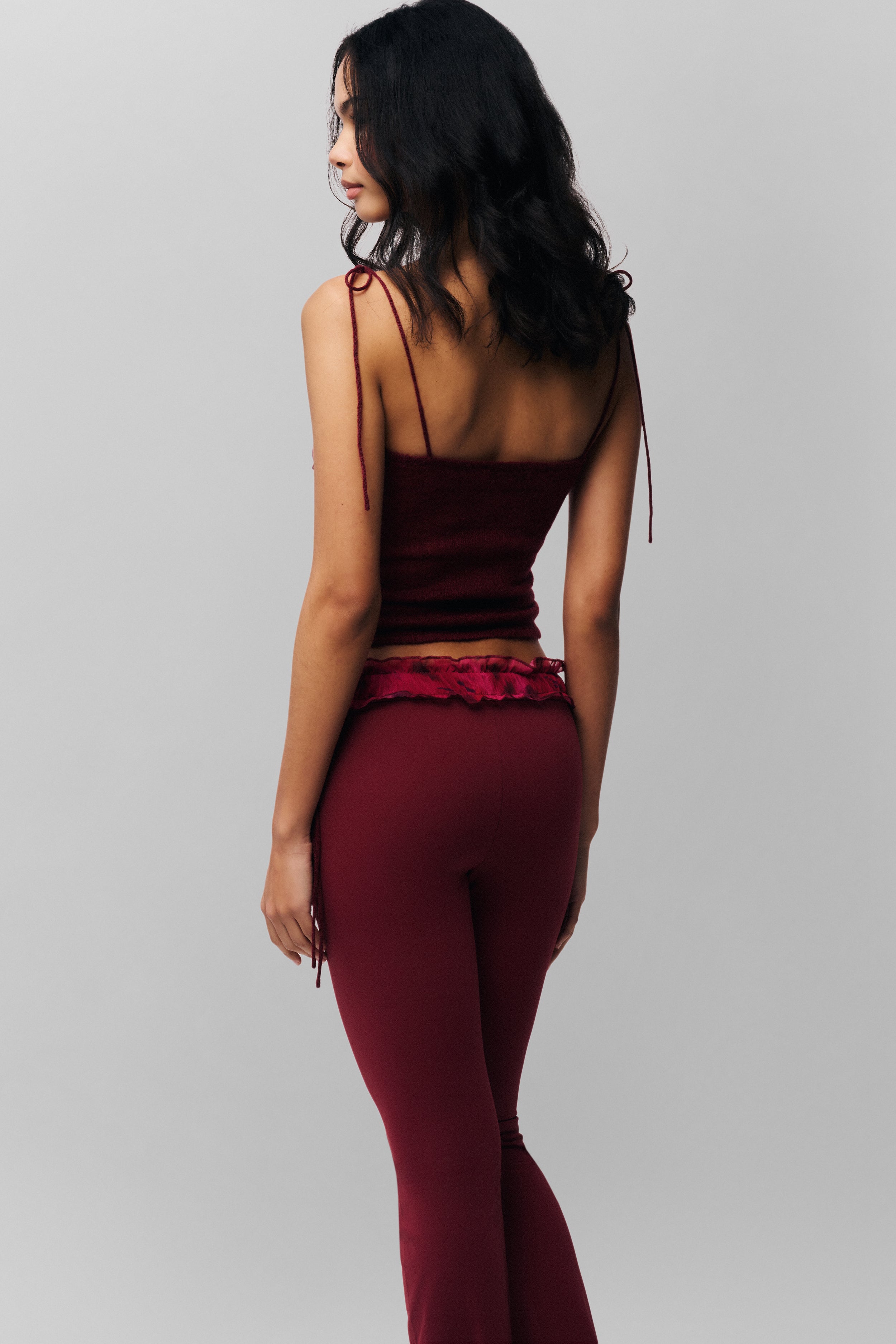 Ruched Side Tie Stretch Pant in Bordeaux
