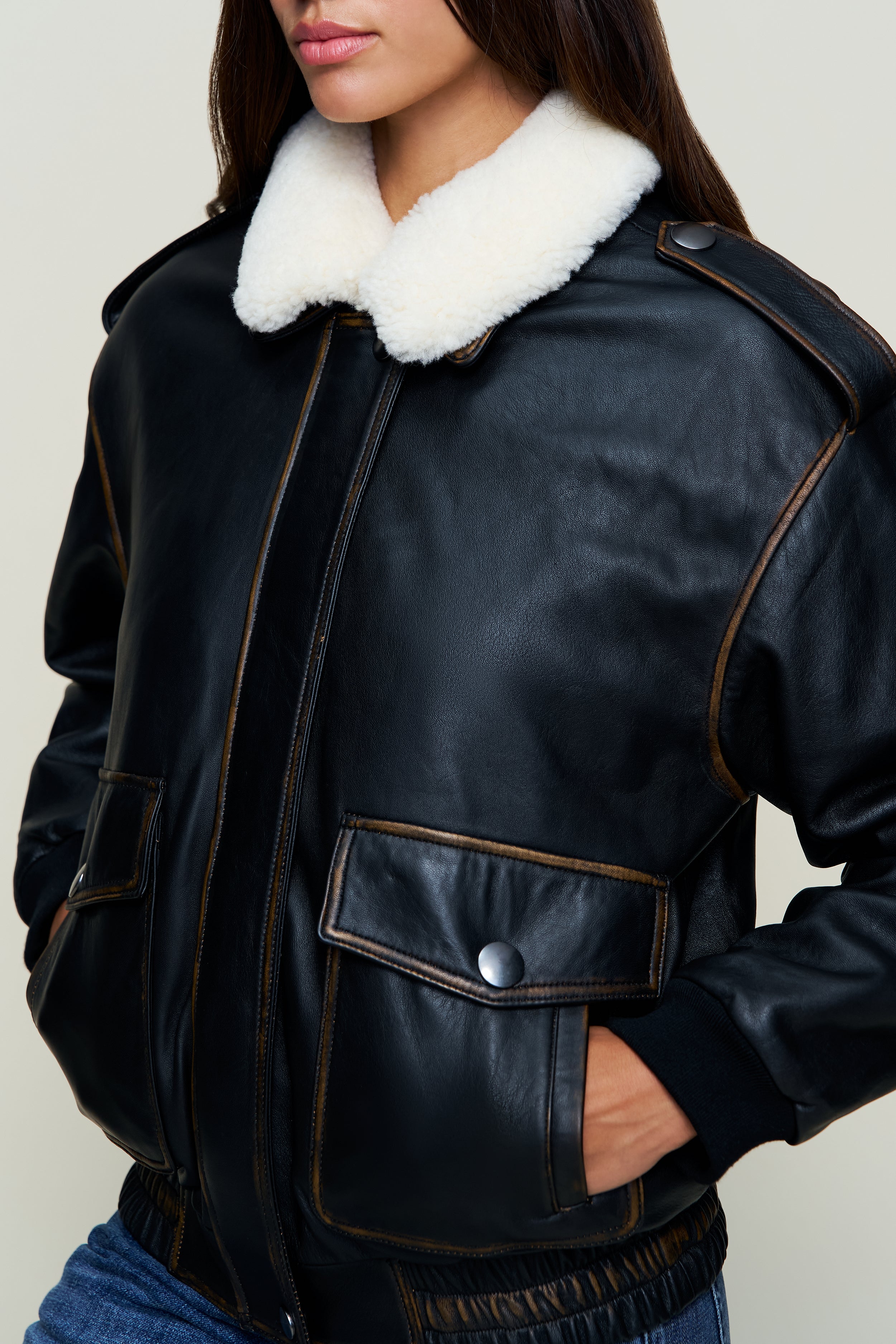 HUGO VINTAGE LEATHER BOMBER
