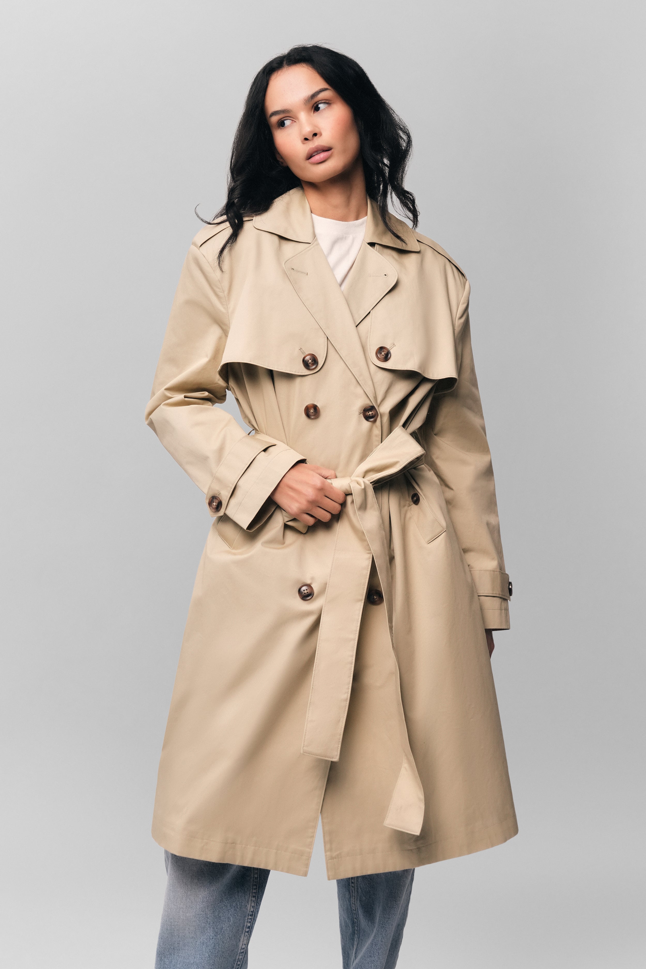 Classic Trench Coat in Khaki