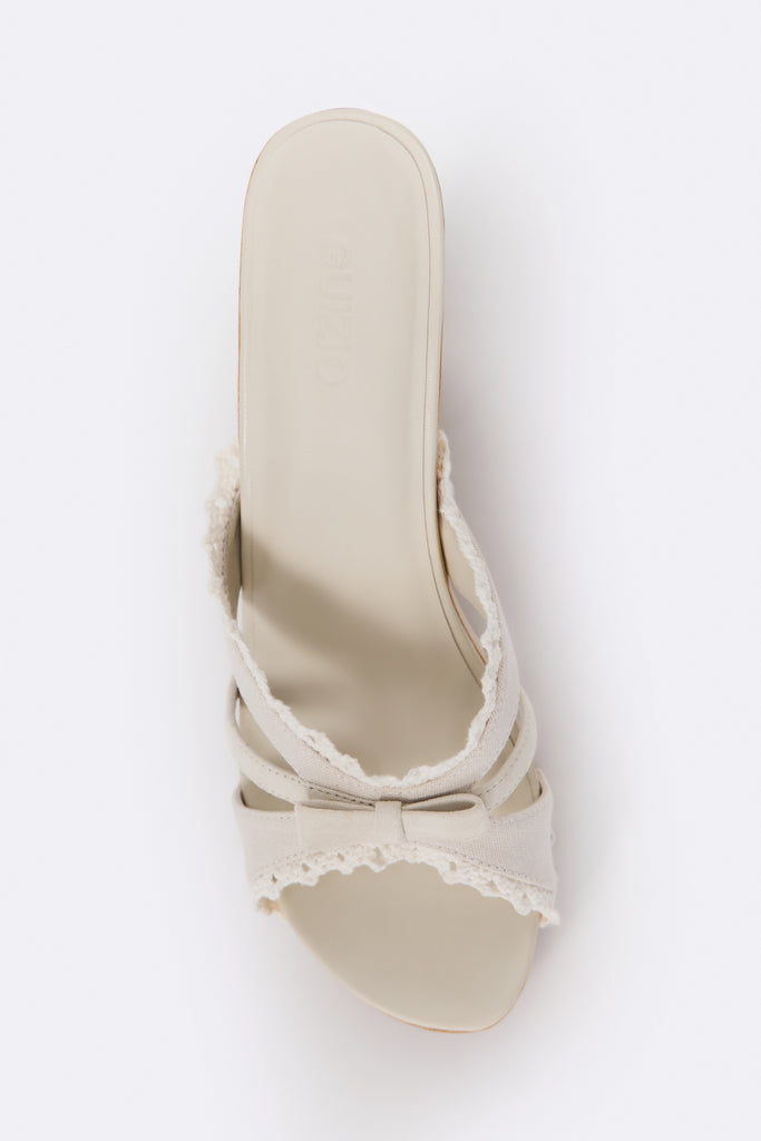 Holly Wooden Platform Sandal in Ivory