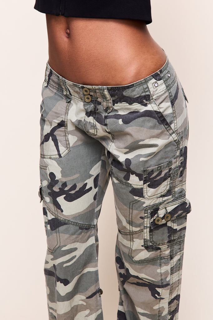 Cargo Convertible Pant
