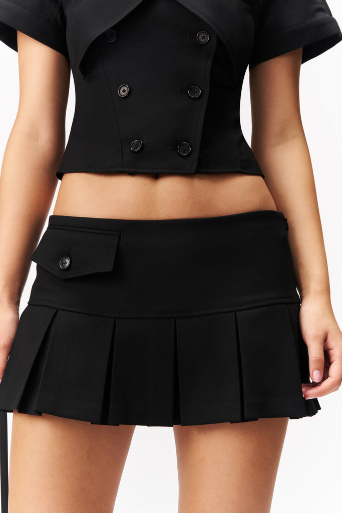 VAL TOP IN BLACK