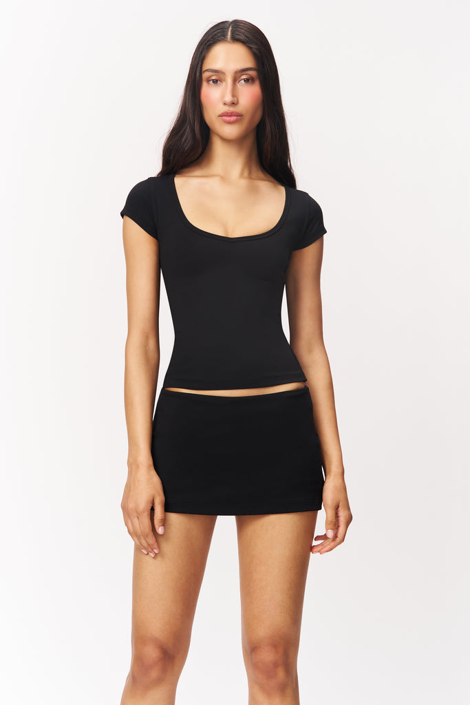 Body V Neck Tee in Black