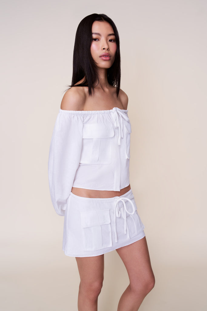 Akiko Top