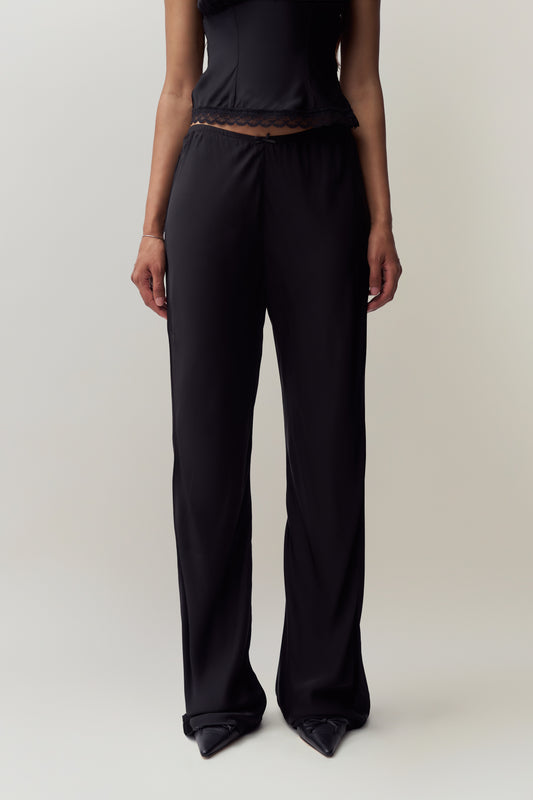 Ivy Pant in Black