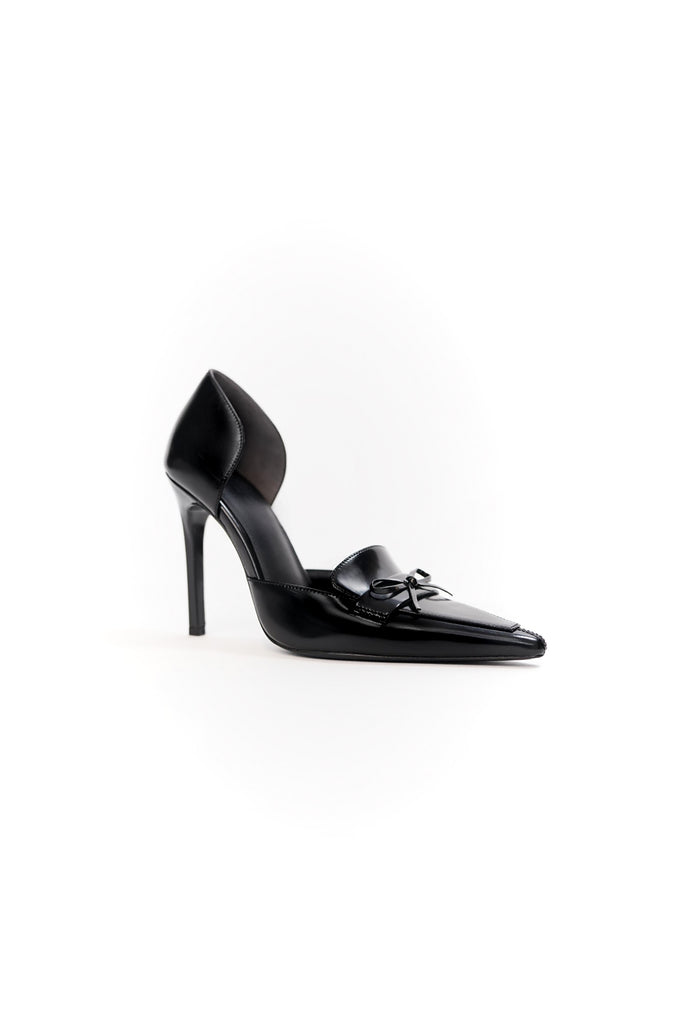 Frances Pump in Black