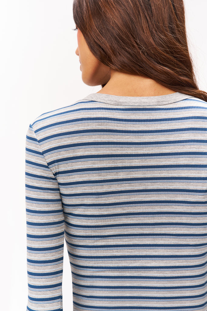 CREW LONG SLEEVE IN GREY COMBO