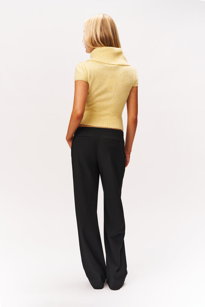 ESTELLE SWEATER TOP IN HONEY BUTTER