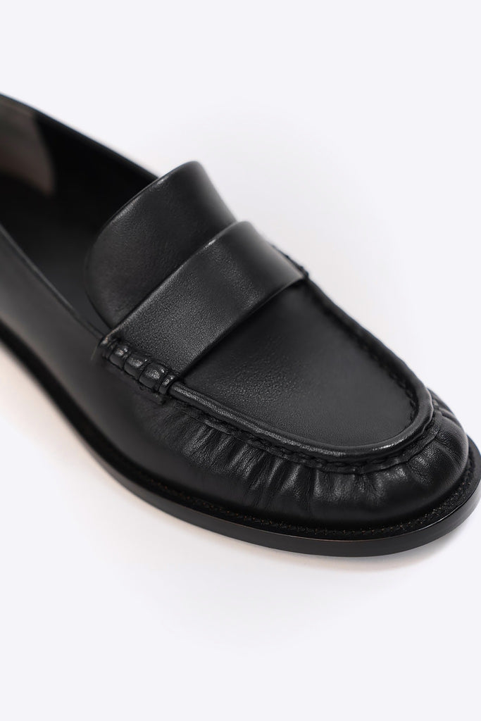 Romeo Loafer